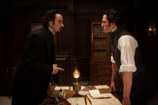 Im�genes de El enigma del cuervo (The Raven)
