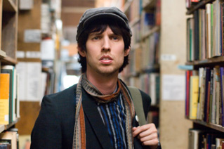 Foto de  (Mama's Boy)
