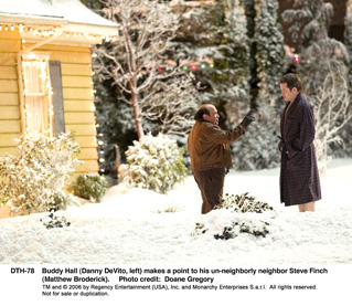 Foto, imagen de Un vecino con pocas luces (Deck The Halls)