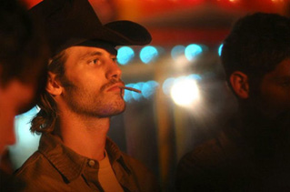 Foto, imagen de  (Borderland)