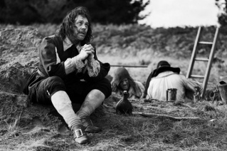 Tr�iler de A Field in England