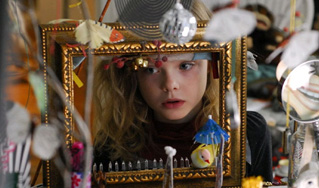 Foto de  (Phoebe in Wonderland)