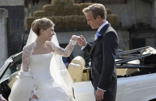 Foto, imagen de El pastel de boda (Pi�ce mont�e)
