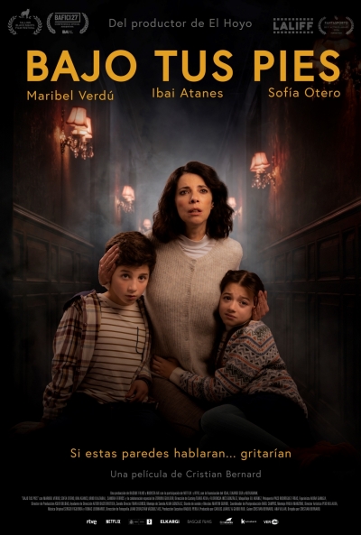 Póster de Bajo tus pies