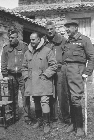 Póster de España en dos trincheras, la Guerra Civil en color